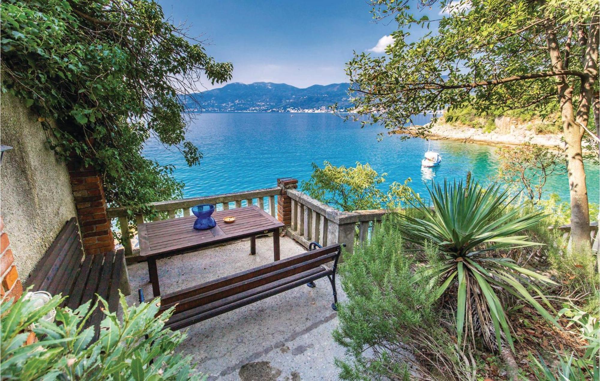 Lovely Apartment In Rijeka With House Sea View Eksteriør bilde