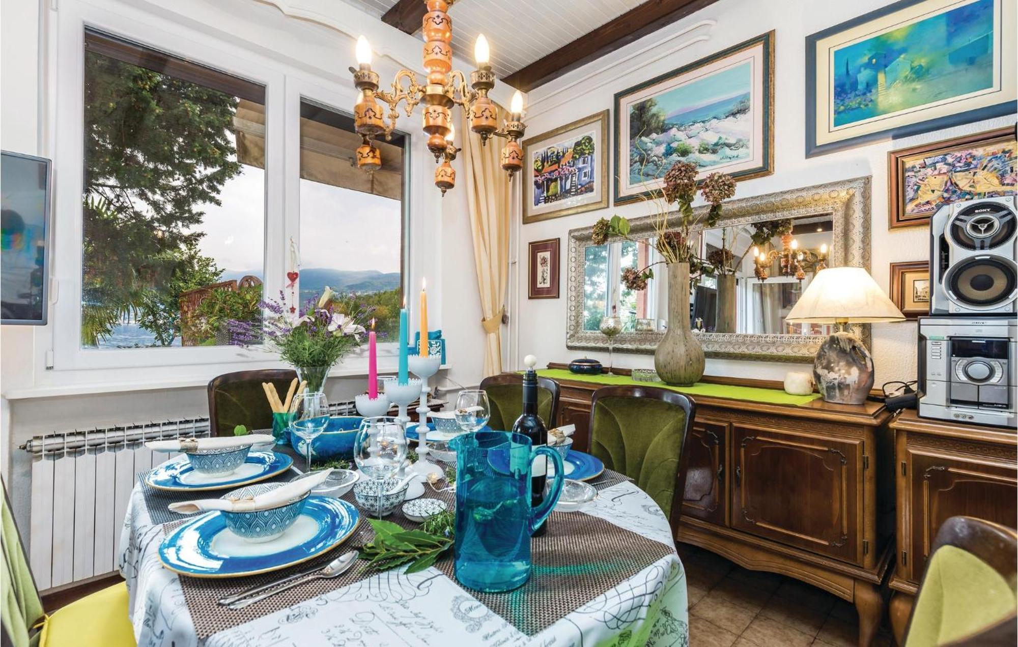 Lovely Apartment In Rijeka With House Sea View Eksteriør bilde