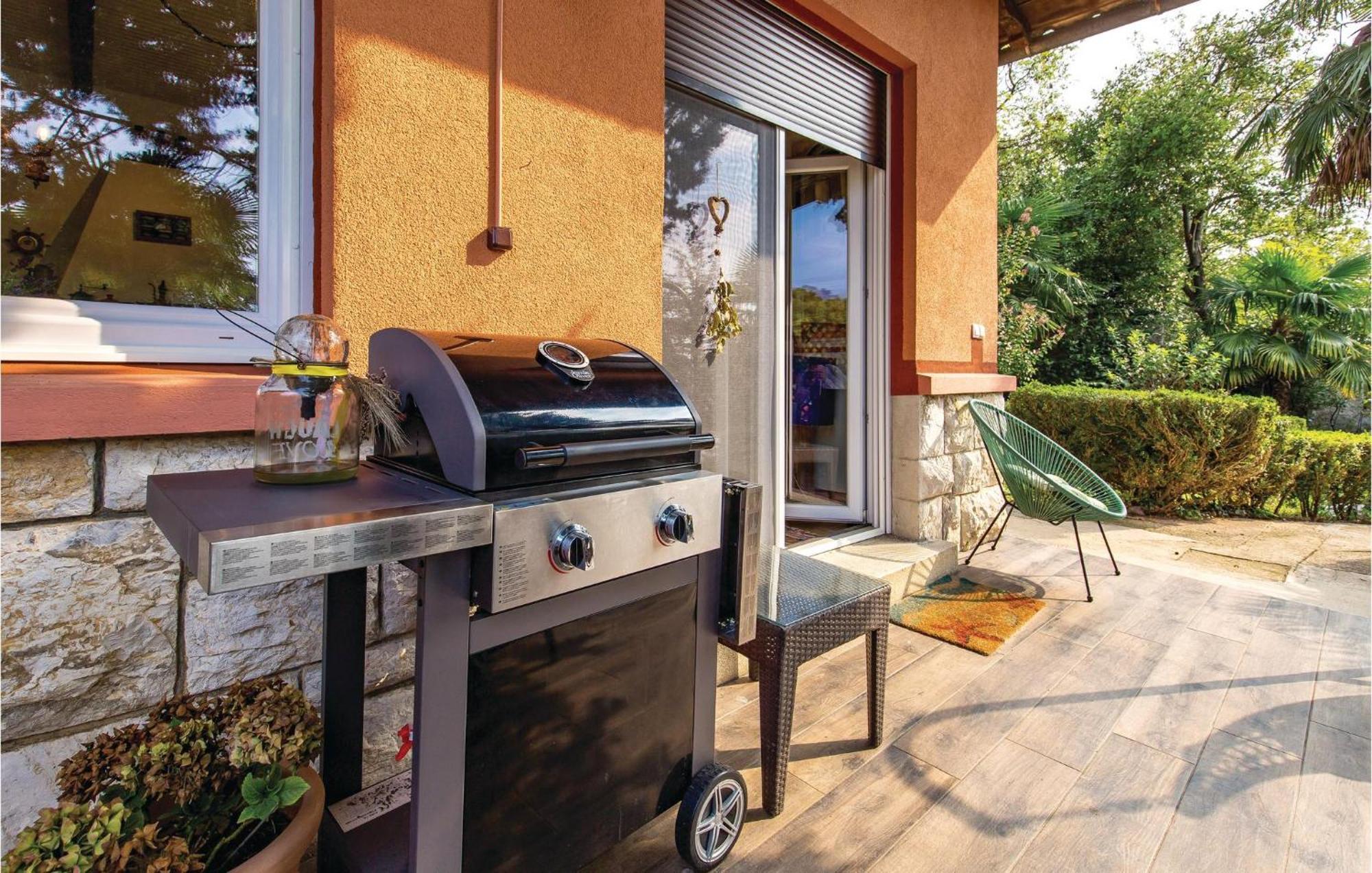 Lovely Apartment In Rijeka With House Sea View Eksteriør bilde