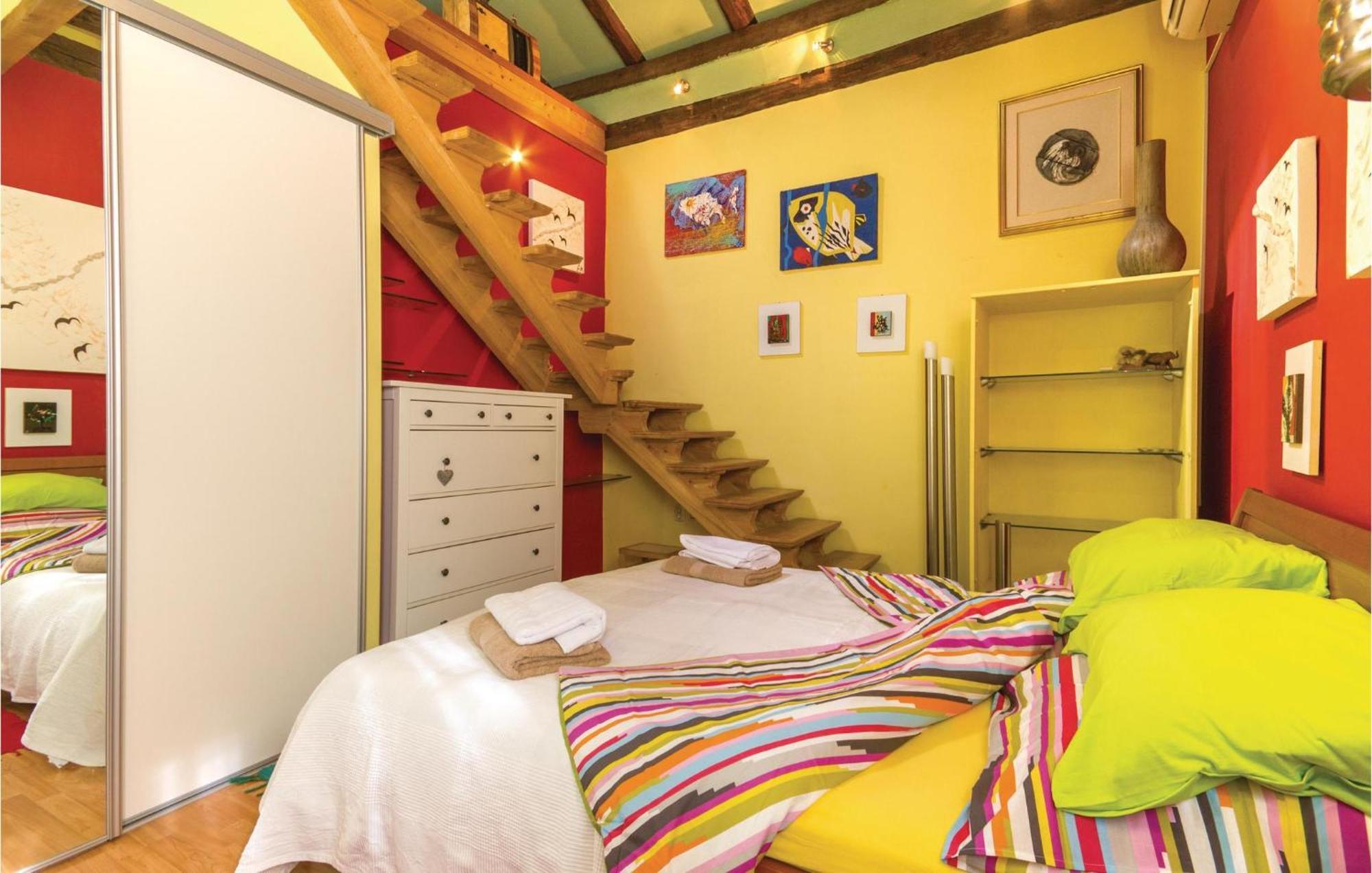 Lovely Apartment In Rijeka With House Sea View Eksteriør bilde